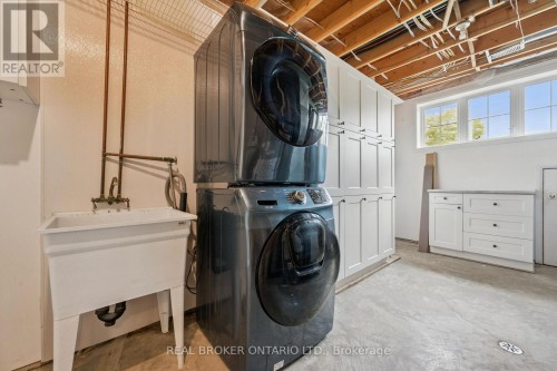 99 Langlaw Drive, Cambridge, ON 