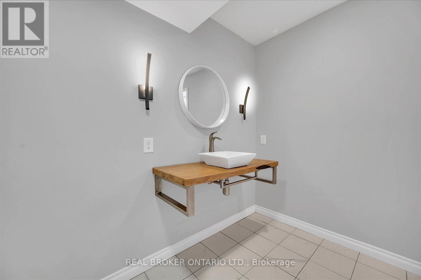 99 Langlaw Drive, Cambridge, ON