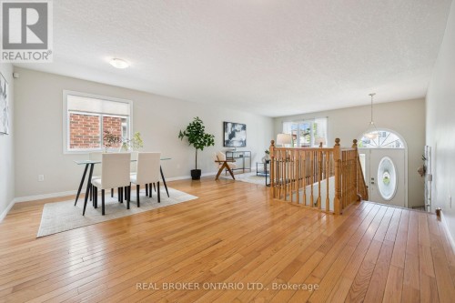 99 Langlaw Drive, Cambridge, ON 