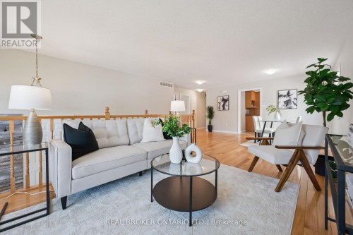 99 Langlaw Drive, Cambridge, ON 