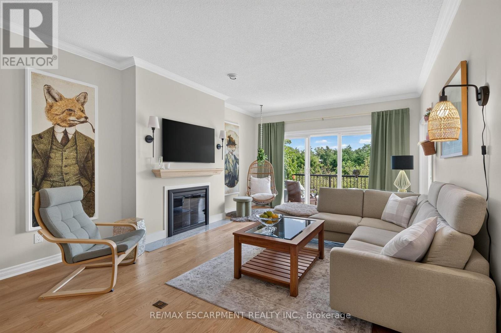 112 Fairwood Place W, Burlington, ON
