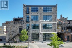 15 MAIN Street Unit# 201 Cambridge, ON N1R 7G9