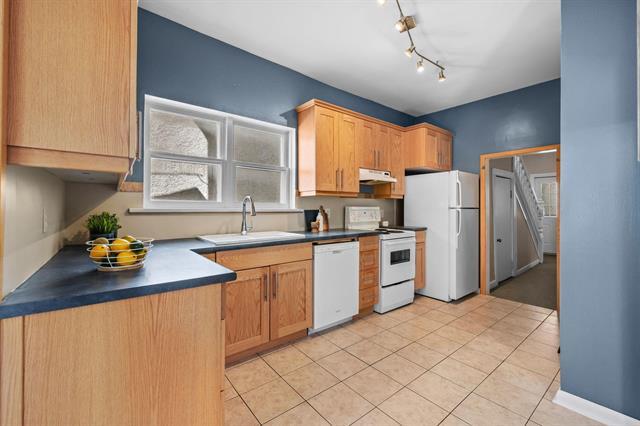 174 Cathedral Ave, Winnipeg, MB
