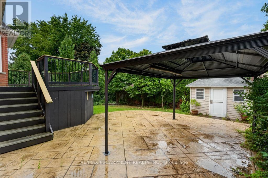 1141 Lockhart Road, Burlington, ON