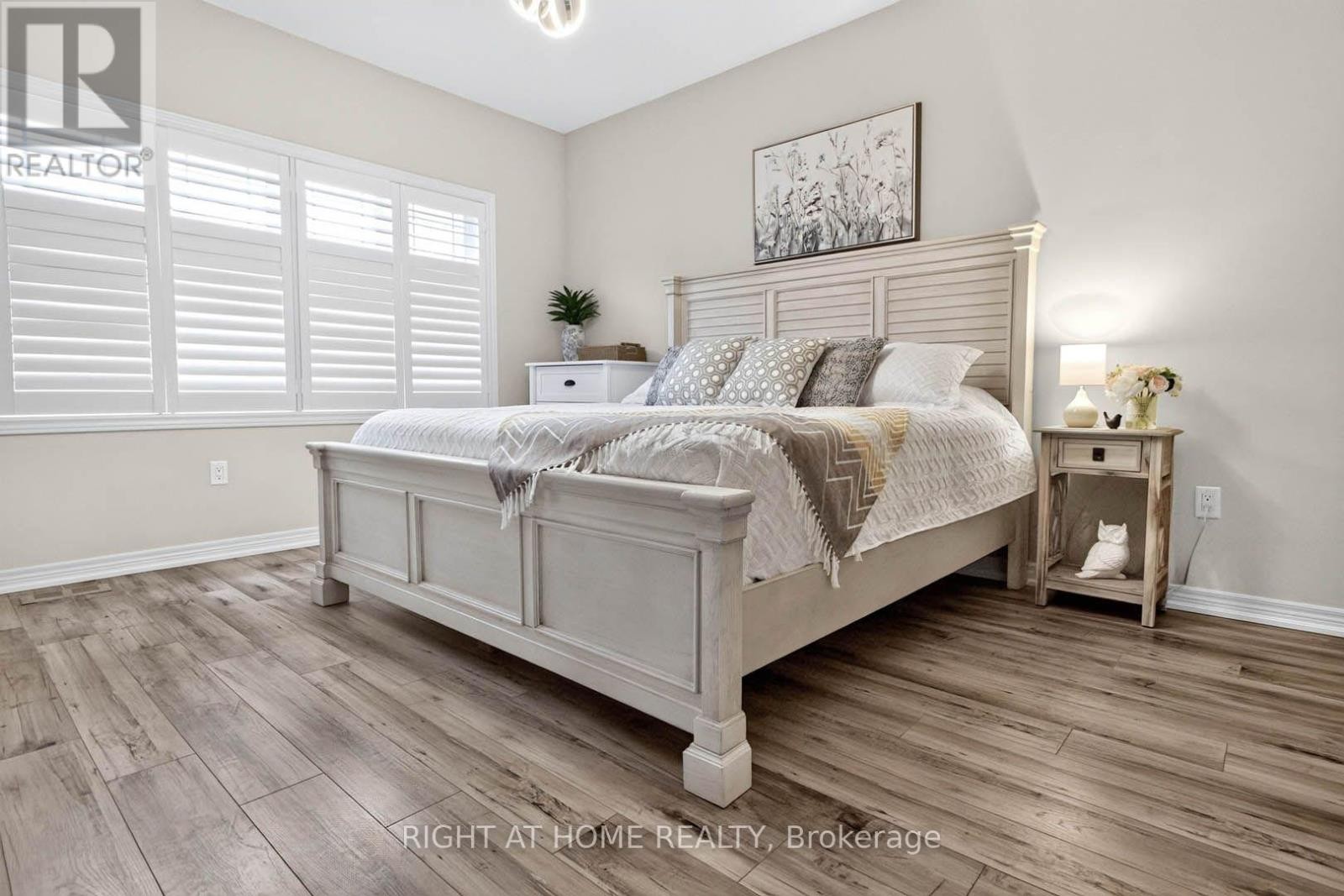 16 Rolling Lane, Hamilton, ON