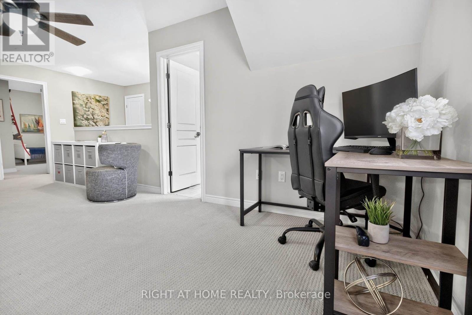 16 Rolling Lane, Hamilton, ON