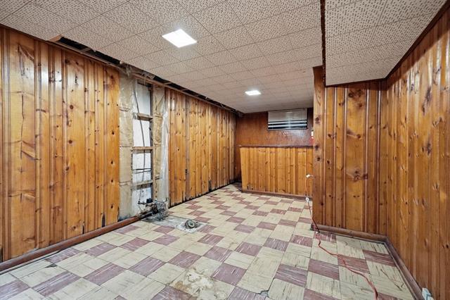 31 Avondale Rd, Winnipeg, MB