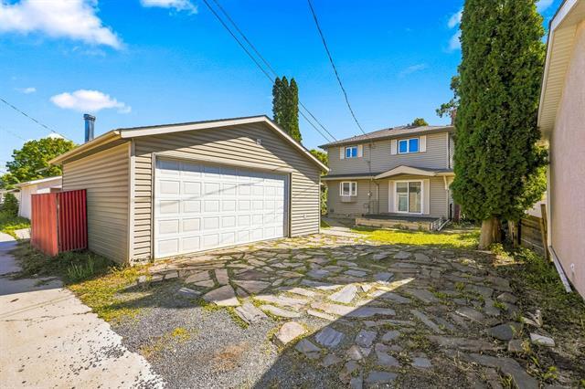 31 Avondale Rd, Winnipeg, MB
