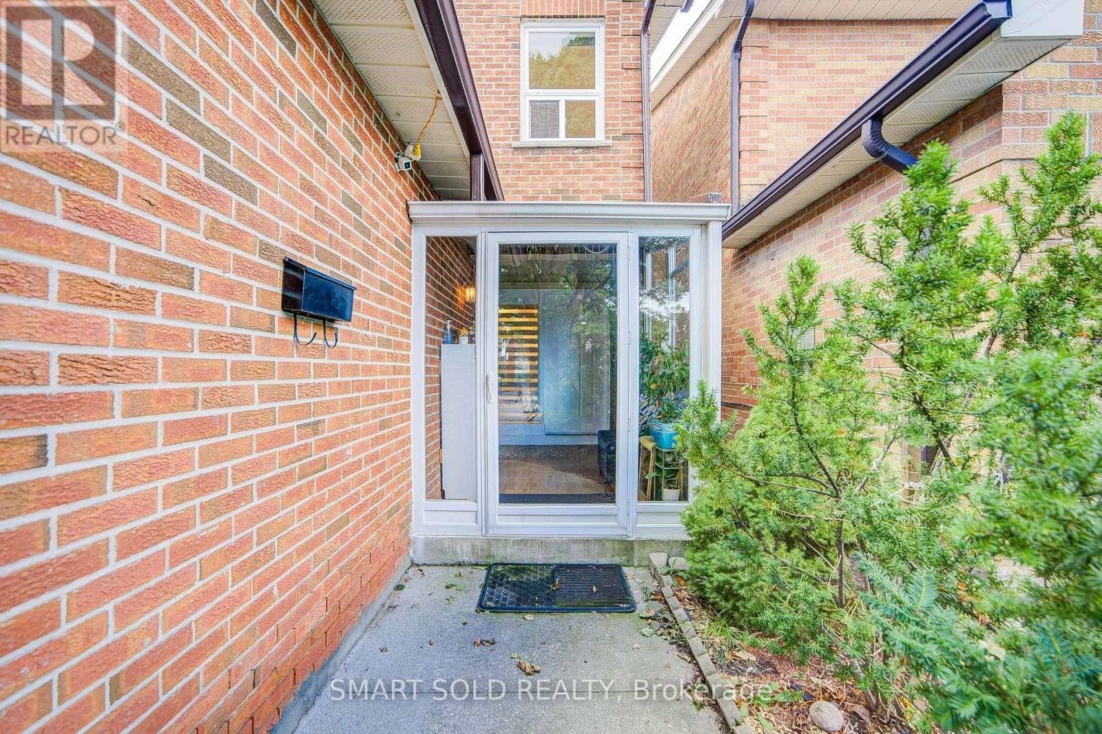 857 Messenger Meadow Drive, Mississauga, ON