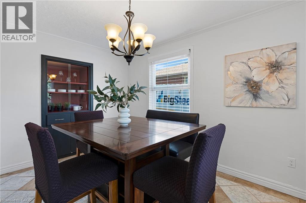 197 Ninth Avenue, Kitchener, ON