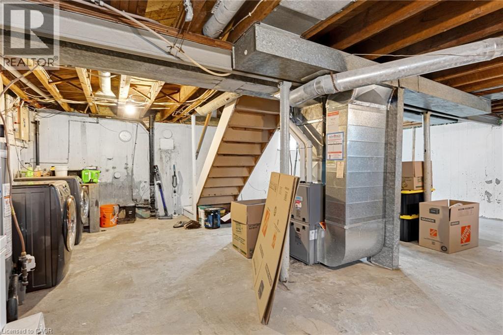 197 Ninth Avenue, Kitchener, ON