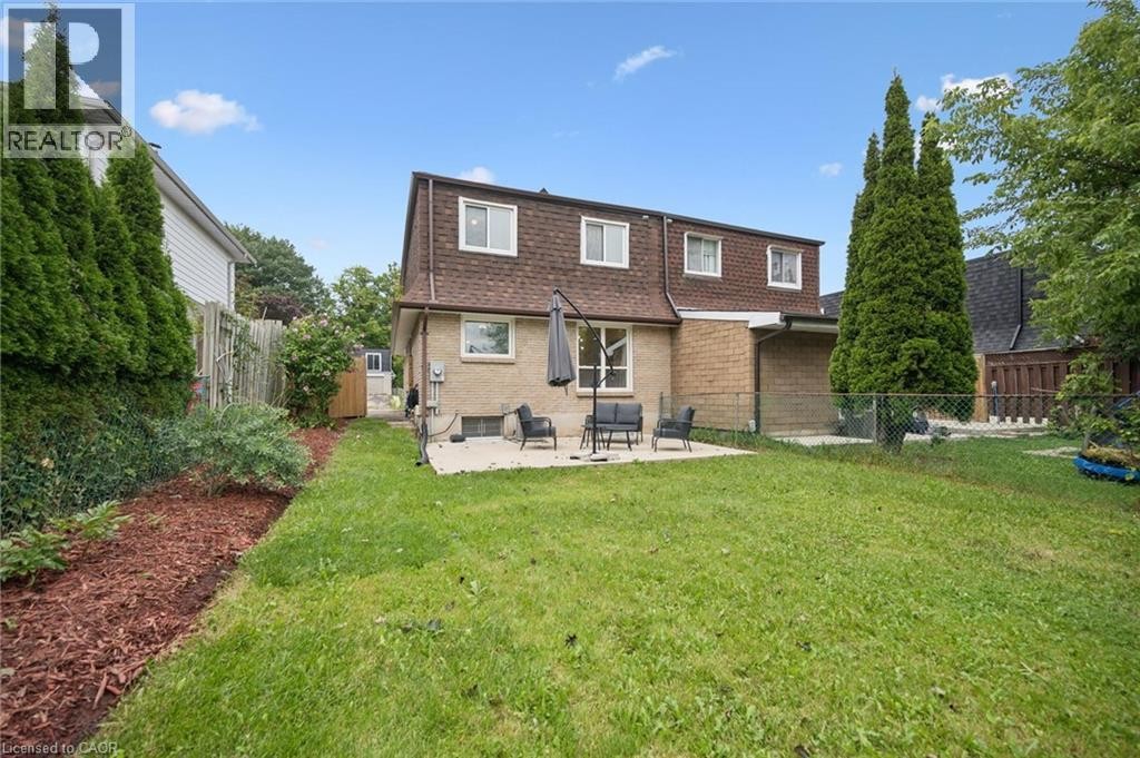 37 Shadeland Crescent, Kitchener, ON