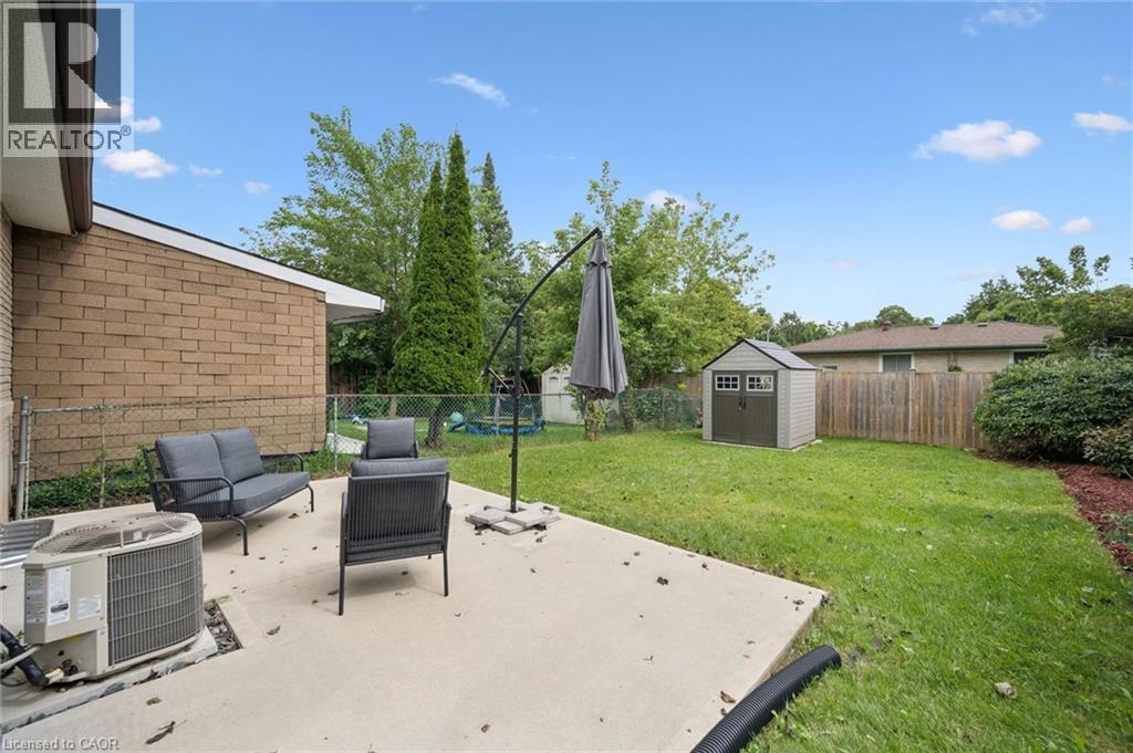 37 Shadeland Crescent, Kitchener, ON