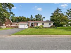11 Walker CRES Campbellton, NB E3N 3N7