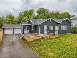 35 Centennial DR Minto, NB E4B 3S1