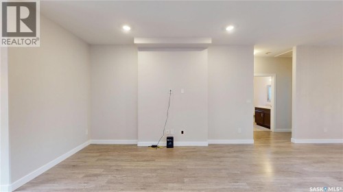 239 Bentley Court, Saskatoon, SK 