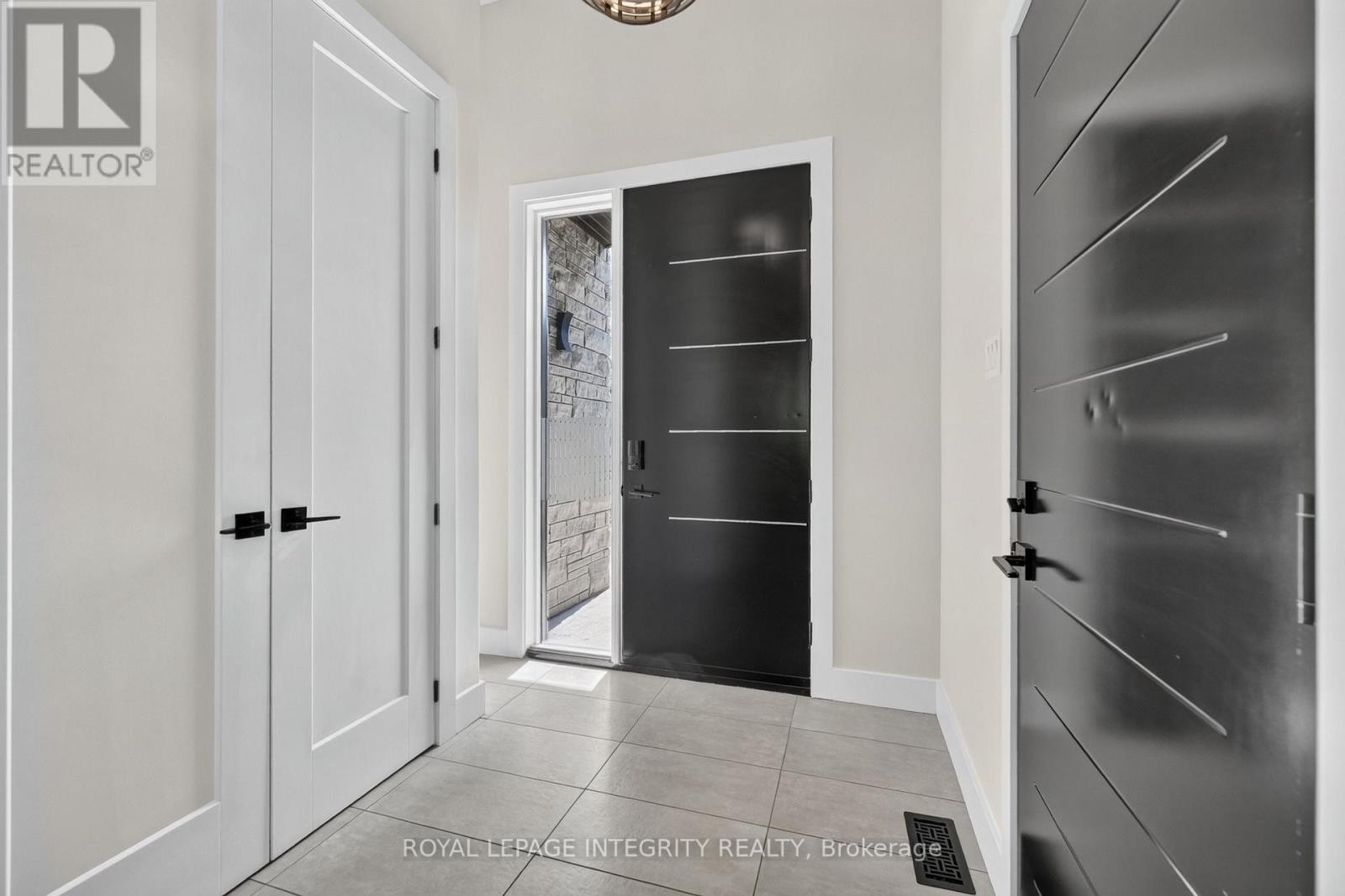 69 Prince Albert Street, Ottawa, ON