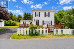 44 Middle Arm Road Avondale, NL A0A 1B0