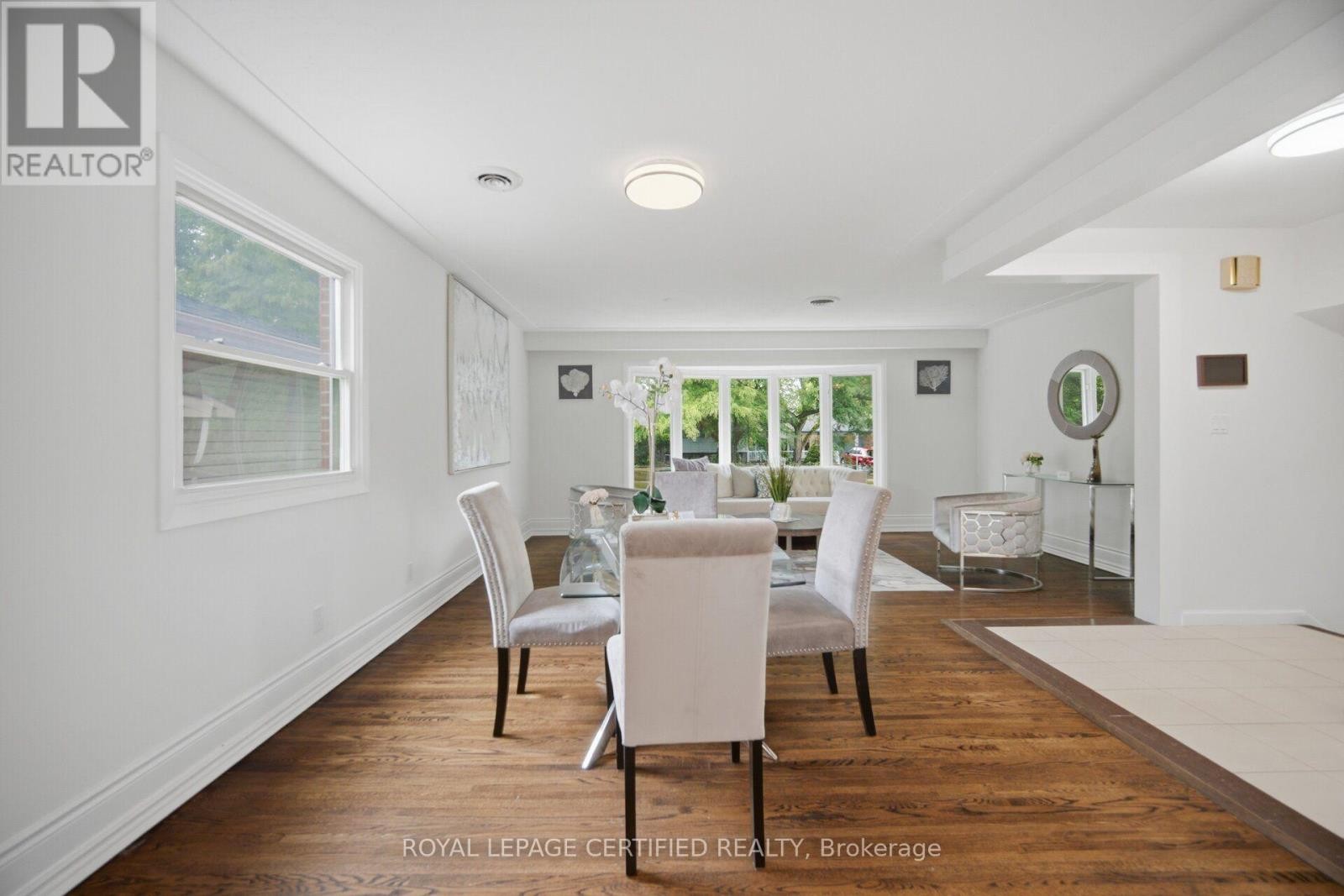 3490 Rexway Drive, Burlington, ON