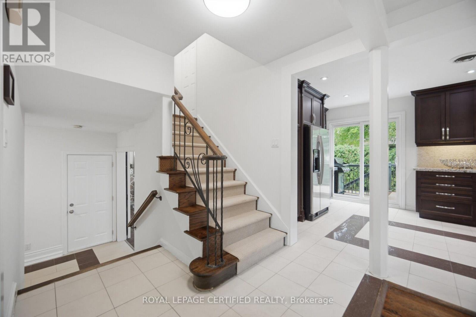 3490 Rexway Drive, Burlington, ON