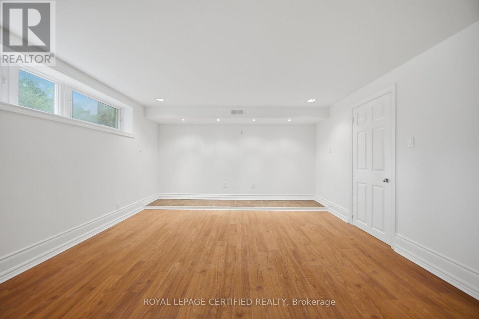 3490 Rexway Drive, Burlington, ON