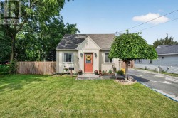 63 OAKWOOD STREET Port Colborne (Main Street), ON L3K 5G1