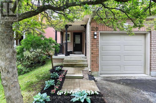 120 WOODROOF CRESCENT  Aurora, ON L4G 7H2