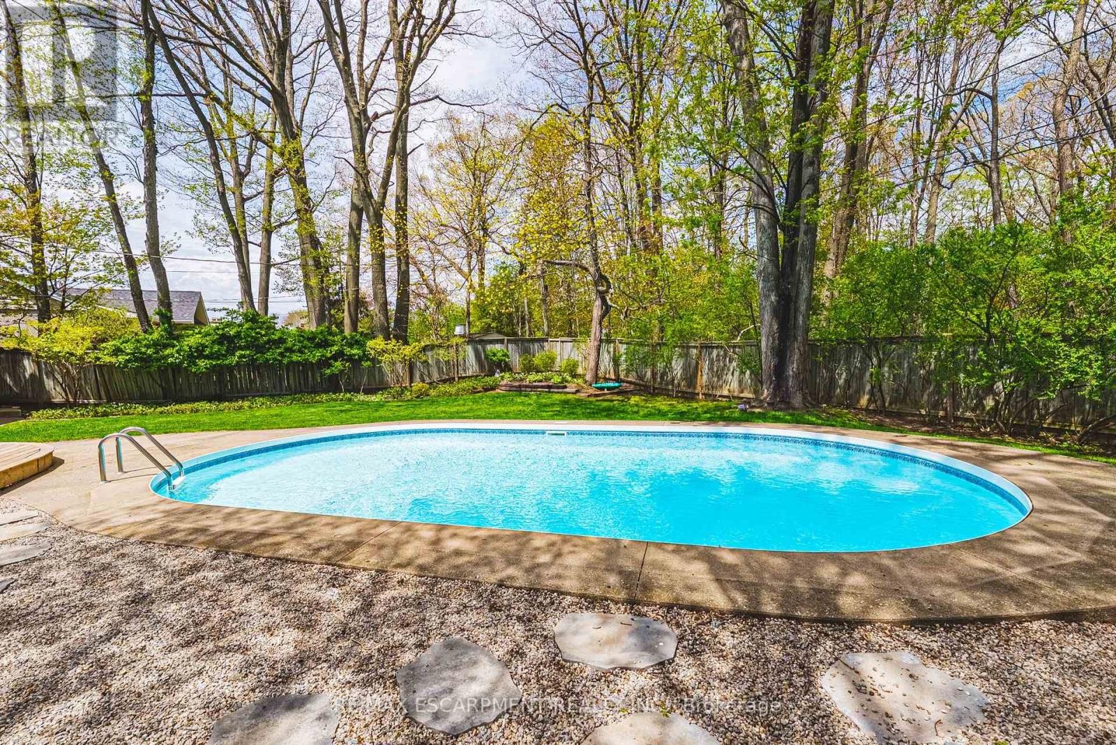 327 Goodram Drive, Burlington, ON