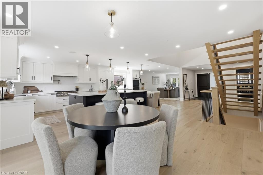 2029 Kempton Park Drive, Mississauga, ON