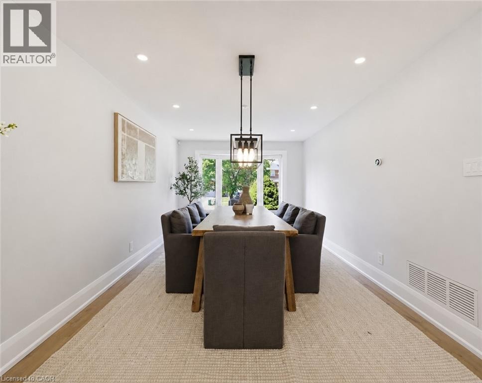 2029 Kempton Park Drive, Mississauga, ON