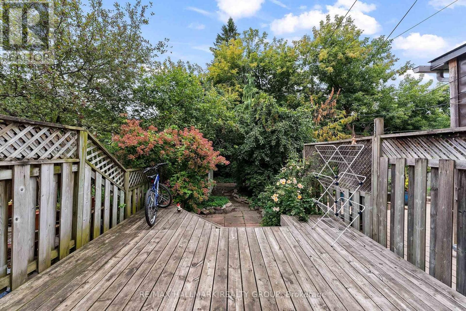 157 St Andrew Street, Ottawa, ON