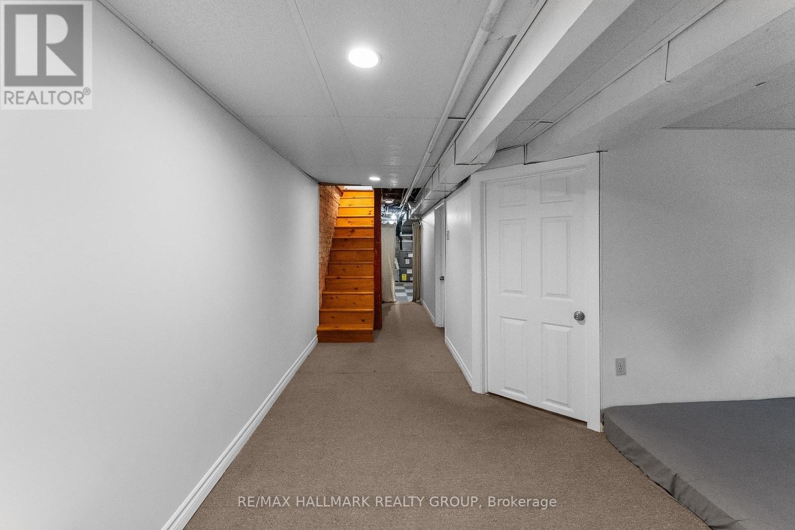 157 St Andrew Street, Ottawa, ON