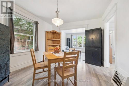 99 Cedar Street, Cambridge, ON 