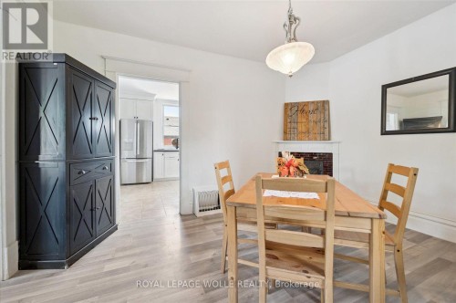 99 Cedar Street, Cambridge, ON 