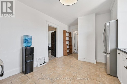 99 Cedar Street, Cambridge, ON 