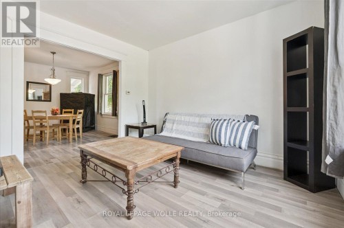 99 Cedar Street, Cambridge, ON 