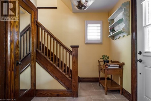 63 Macdonald Avenue, Hamilton, ON 