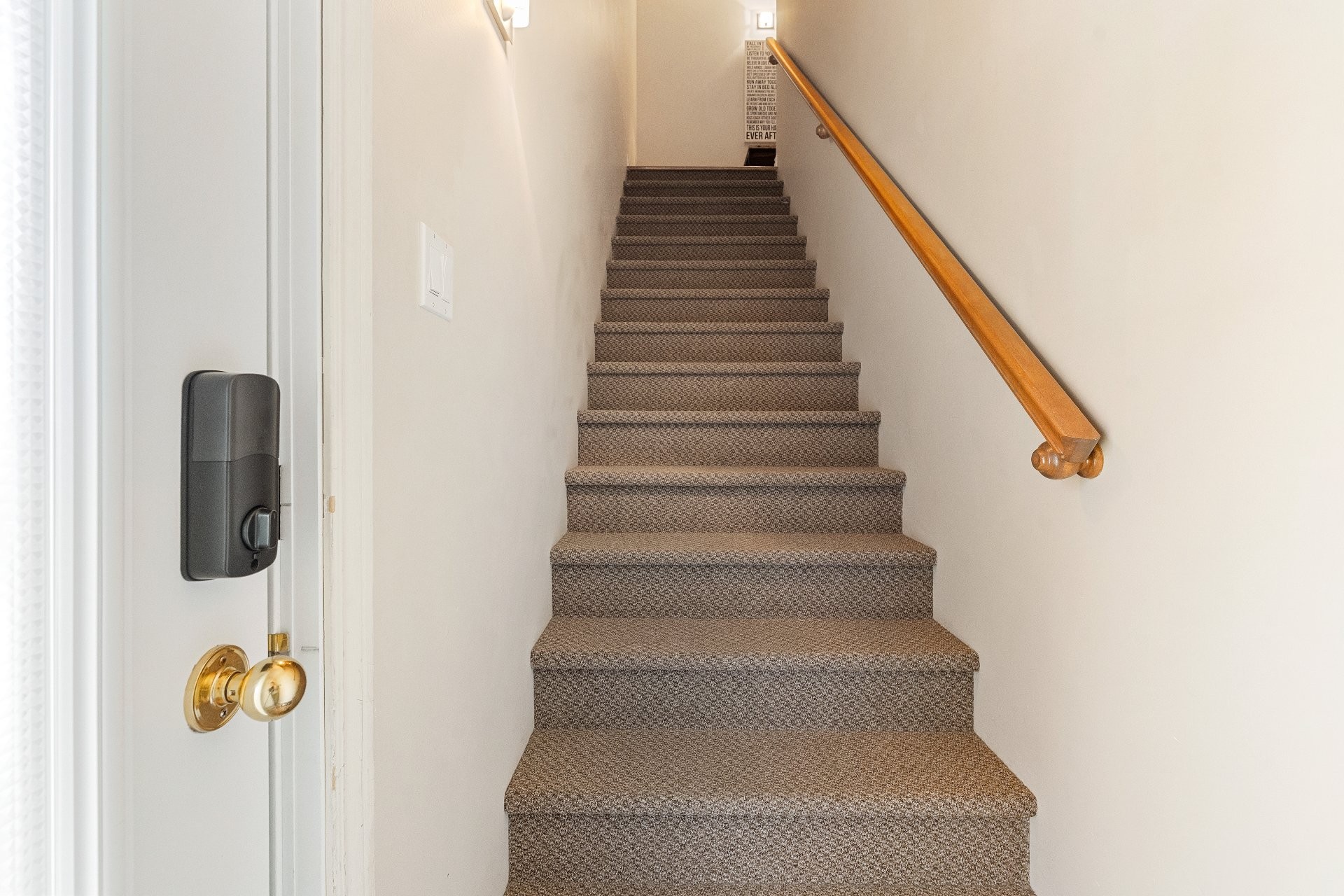 Staircase - 176 - 306 64E Rue E., Québec (Charlesbourg), QC