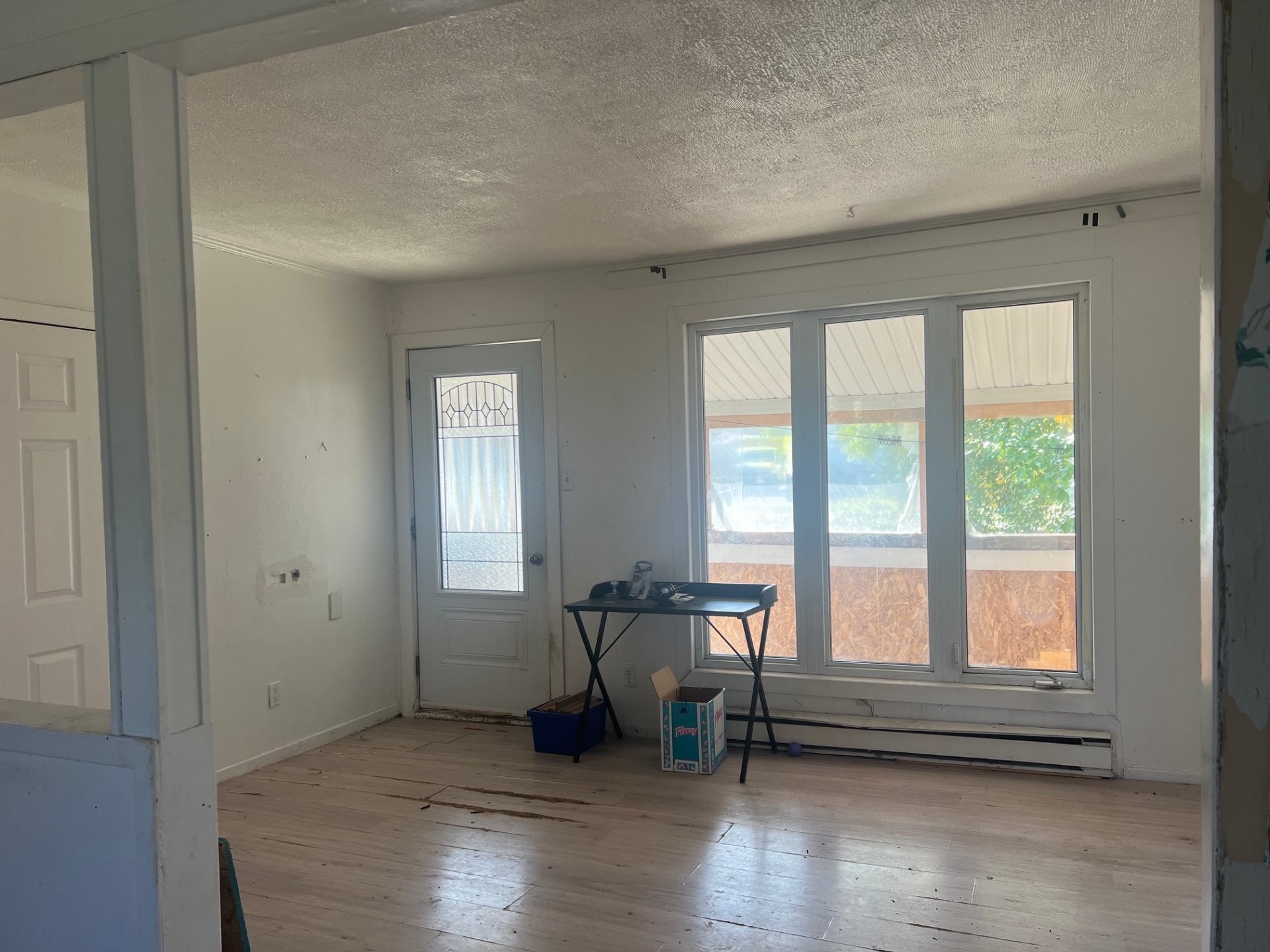 Salon - 11 7E Rue, Chapais, QC