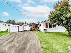 11 Marcel Lakeville, NB E1H 1G6