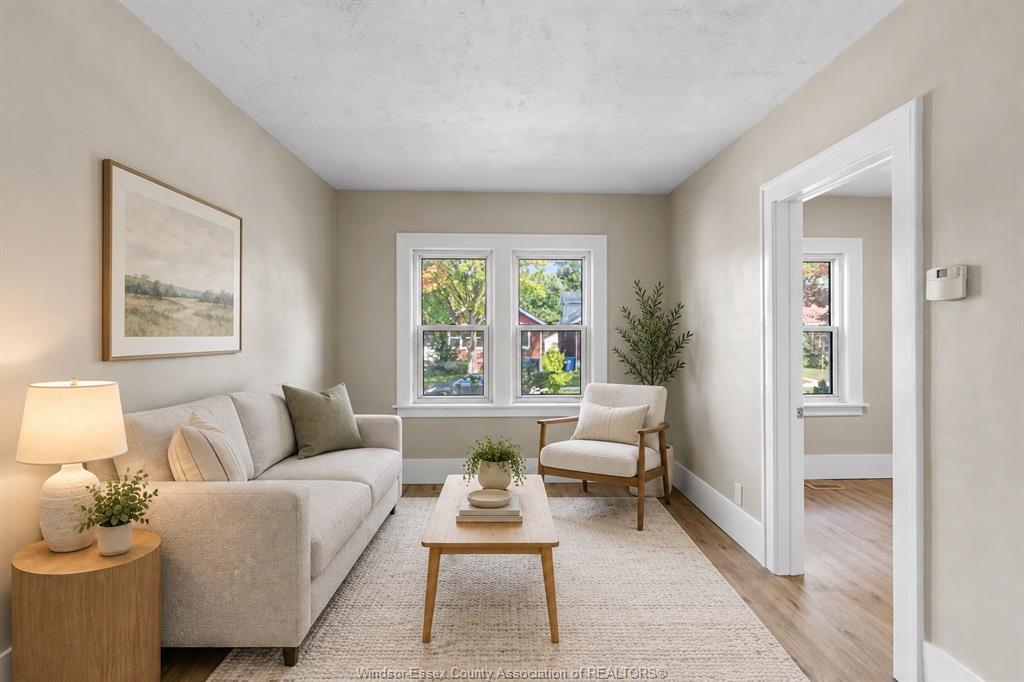 955 Mcewan, Windsor, ON