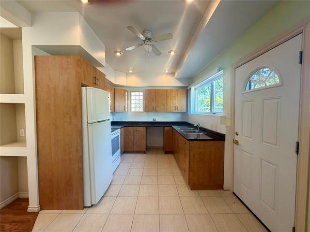 562 Beverley St, Winnipeg, MB