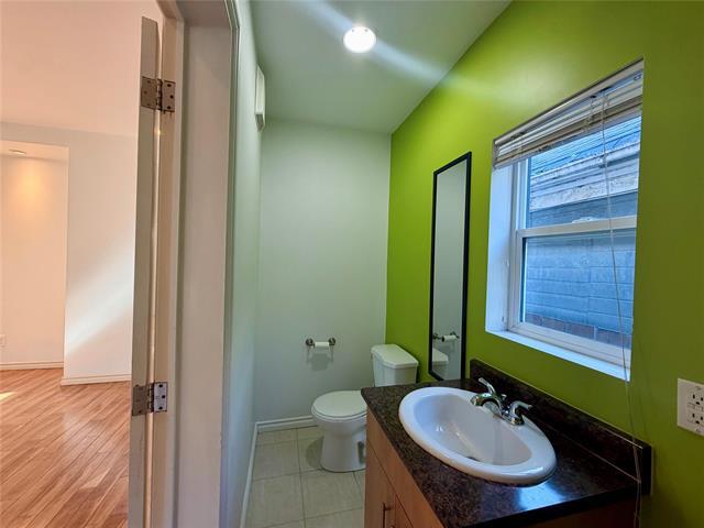 562 Beverley St, Winnipeg, MB