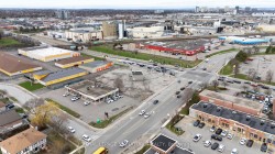 73 Kennedy Road SBrampton, ON L6W 3E4