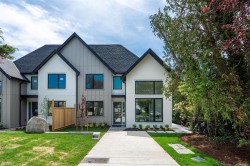 #1-2456 Tod Rd Oak Bay, BC V8R 2N1