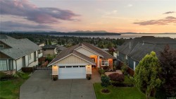 760 Timberline Dr Campbell River, BC V9H 0A3