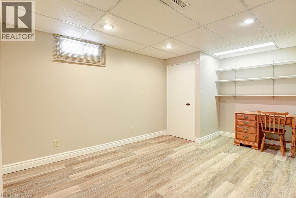 210 Shelley Drive, Kitchener, ON