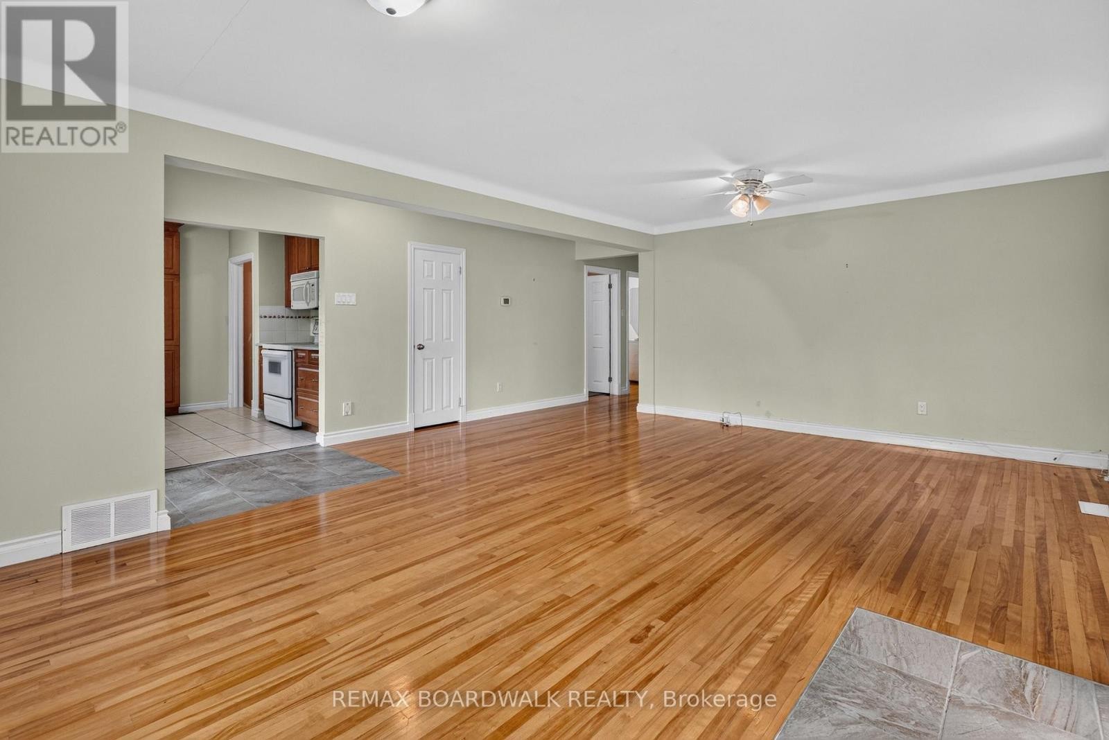 583 Donald Street, Ottawa, ON