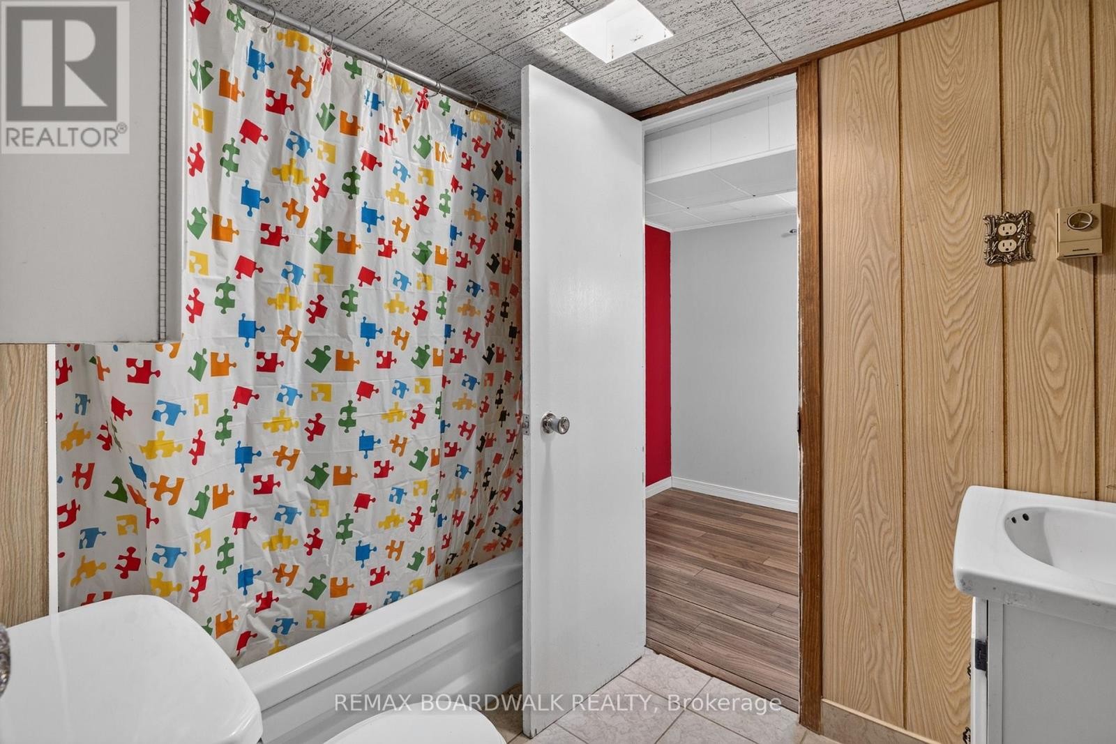 583 Donald Street, Ottawa, ON
