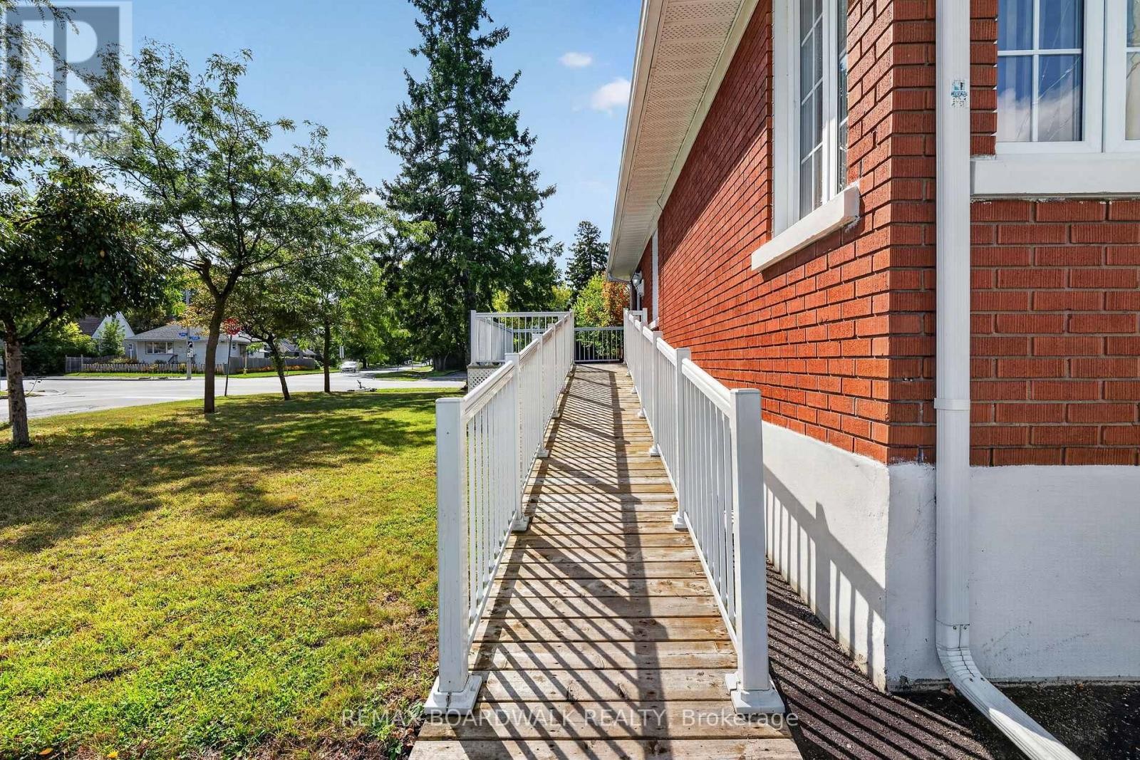 583 Donald Street, Ottawa, ON